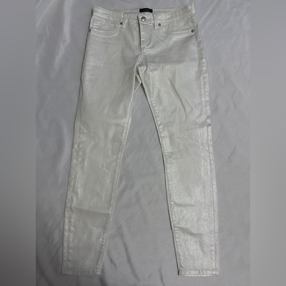 LIKE NEW Bebe Precious Metal Icon Skinny Jeans in Silver Rain White Shimmer - Picture 3 of 7
